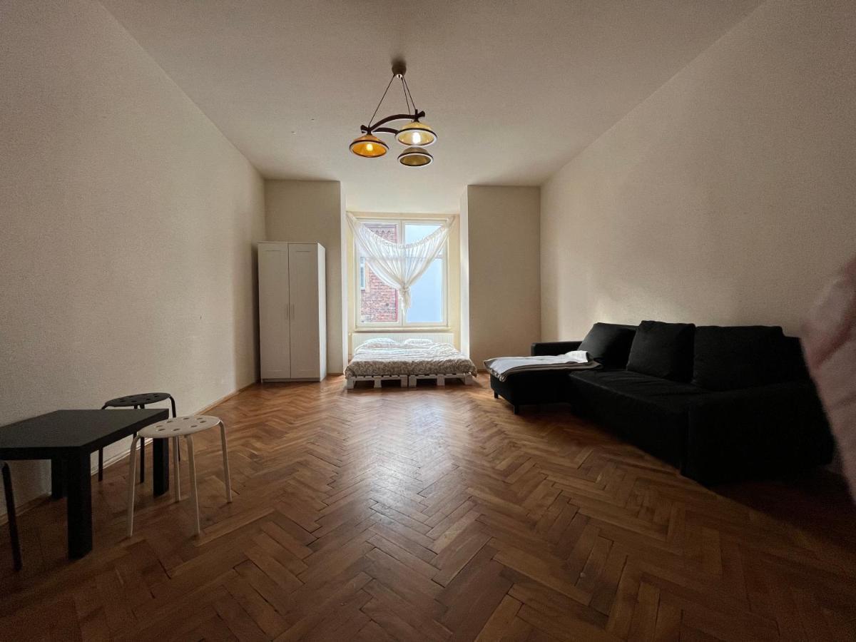 Spacious Apartment Cracovia Exterior foto